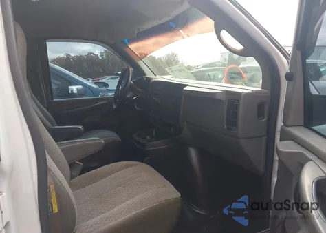 2005 Chevrolet Express из США, поврежденный, VIN 1GCHG35U251249770